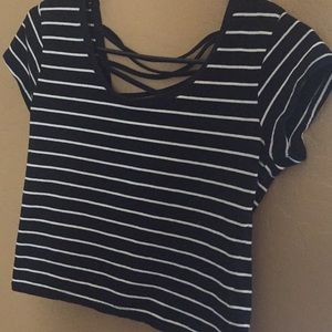 Black and white stripped cropped shirt